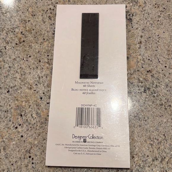 Santa Clause Magnetic Note Pad - Picture 3 of 6